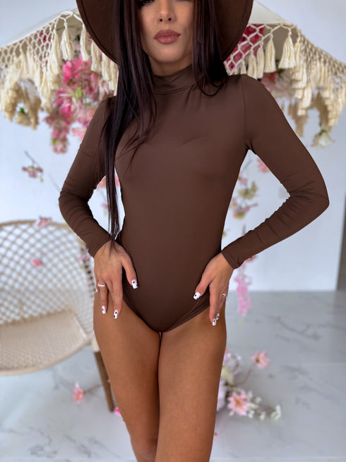 Klasikinis bodis su apykakle "AMAZING" - CHOCO